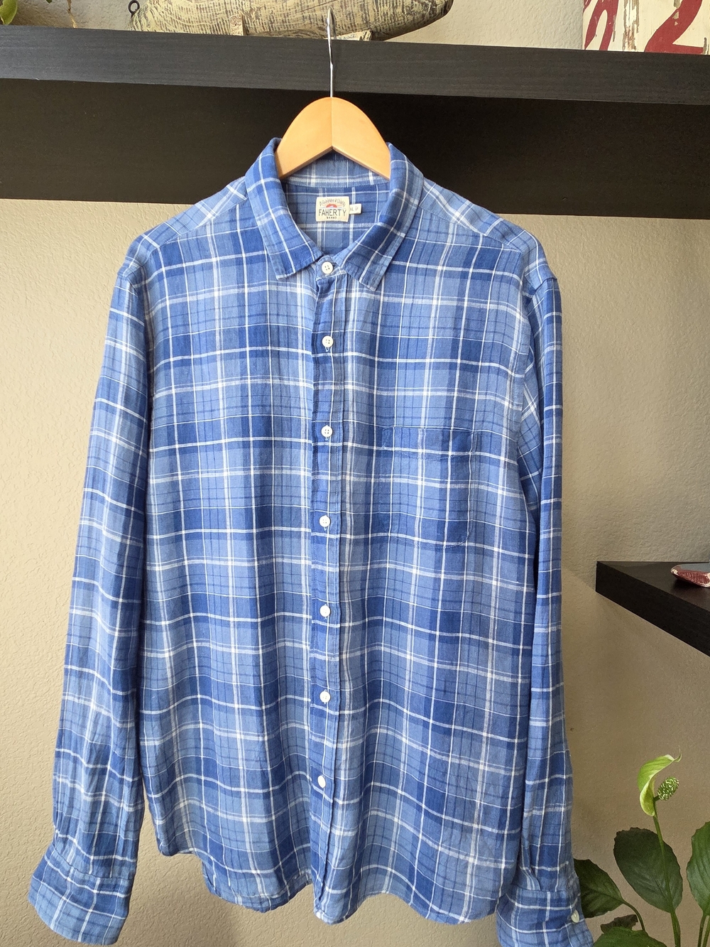 Faherty Blue Plaid Long-Sleeve Button-Down Shirt